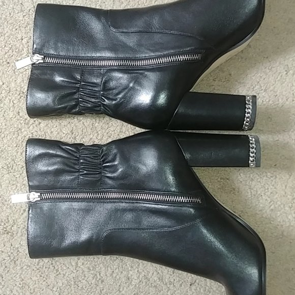 Michael Kors Leather Boots - Picture 6 of 6